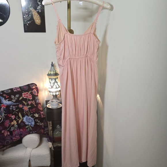 LAST CHANCE! Boho Chic Blush Lace Slip Dress - Picture 7 of 7